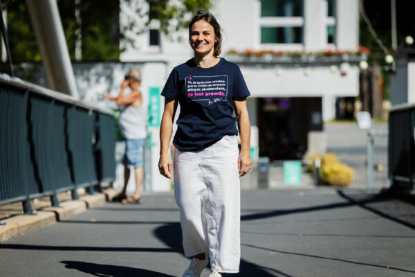 T-shirt damski „To, że życie jest wieczne” - obrazek 2